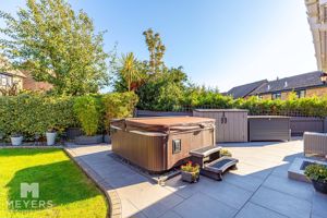 Photo 23- click for photo gallery